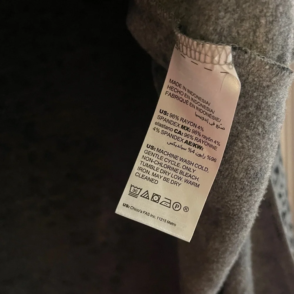 Chico’s Zenergy Cozy Animal-Print Brushed Fleece Tunic Size XL/16 (Chico’s Sz 3) - Picture 8 of 13